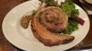 ポルケッタとパスタを赤ワインで！