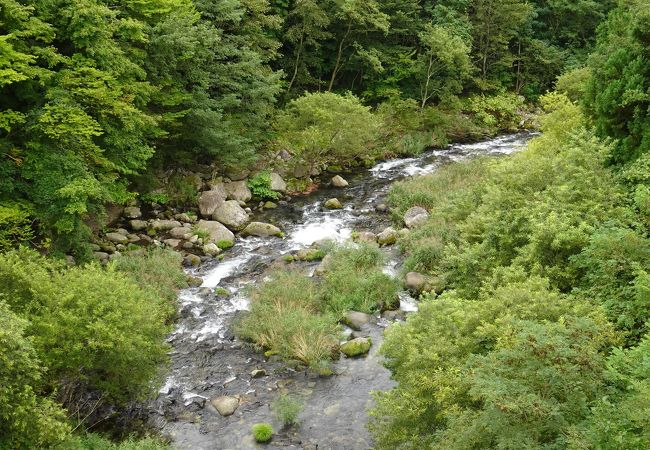 七ヶ宿町にある穴場的ビュースポット （横川渓谷）