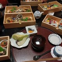 部屋食です