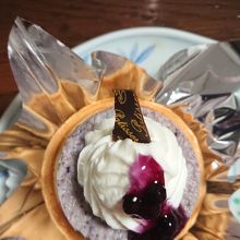 ブルーベリーのタルト、美味しかったです。
