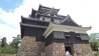 天守閣に登るべし