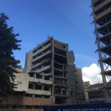 こちらがもうひとつの建物