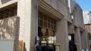 金色のツタンカーメンも