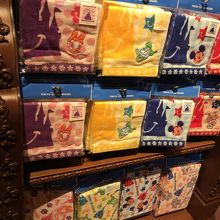 ディズニーランドのキッチングッズなどを売っている店 By Miro ホームストアのクチコミ フォートラベル ディズニーランドのキッチングッズなどを売っている店 By Miro ホームストアのクチコミ フォートラベル