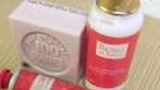 地下鉄の駅、直結ショッピング