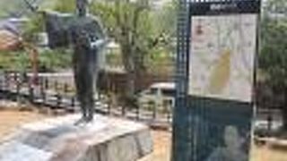 鶴姫の悲しいお話を知る