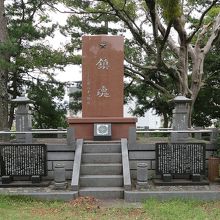 こちらは歩兵第六十一聯隊の碑