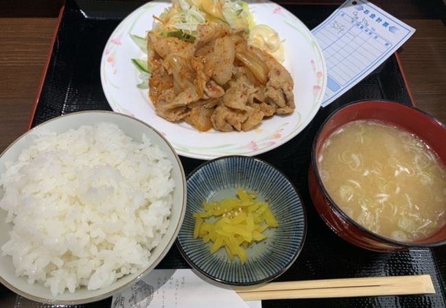 一日１５食限定のランチ