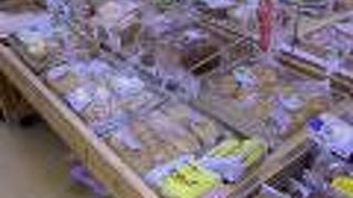 地元ベーカリー