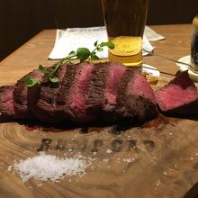 ビーフランプキャップ230gです。