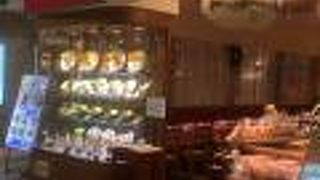 ランチでオムライスをいただきました