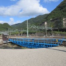 こちらが転車台になります。鉄道博物館では見たことあったけど