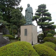 全体の姿です。