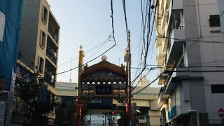 朱雀門から続く