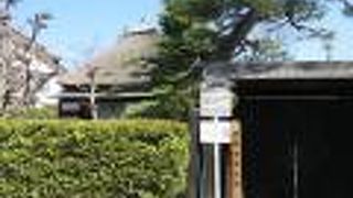 立派な門でした