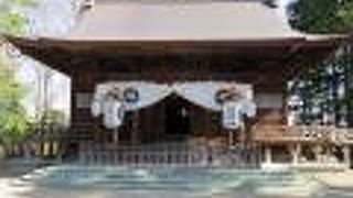 弘前公園の北寄りに…