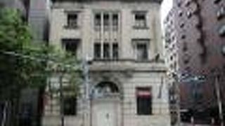 元銀行のレストランです