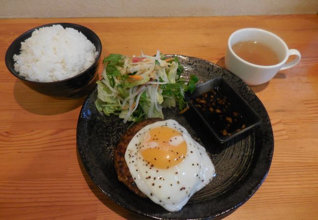 ぬかびら源泉郷の洋食店