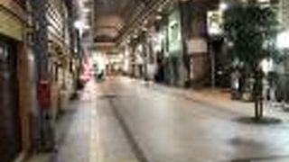 宮崎市内のアーケード街