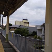 伊勢横山駅からの外観