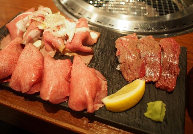 お得なランチ　肉寿司