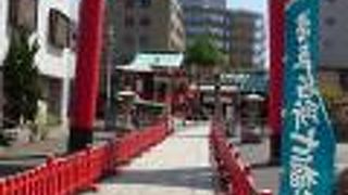 酉の市で有名な神社