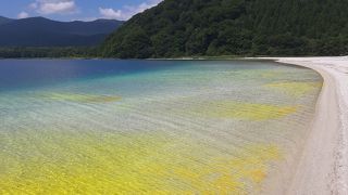 恐山で浄土を感じさせる水清らかな風景