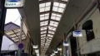 昭和の香りのする商店街