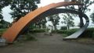 サンパウロ市にも同じ碑があります