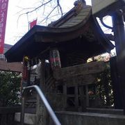 荒木町の稲荷神社