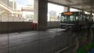 　普通の路線バス。