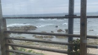 海を一望しながら食べれる♪