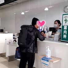 持ちカードでラウンジに入れるか？質問中