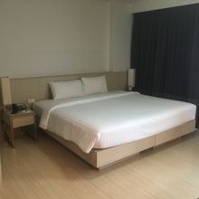 Classic Kameo Hotel & Services Apartment (SHA Extra Plus)