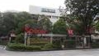 浦和西口に面しています。