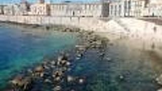 ヴィットリオ ヴェネト通り