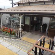 仙台圏ではいまや貴重な木造駅舎