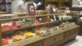 「小田急百貨店」で見つけたお洒落な焼き菓子店