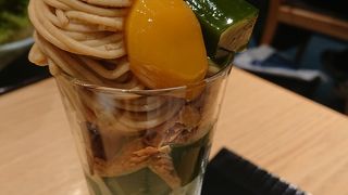 並ぶの覚悟で！