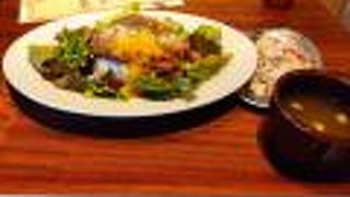 EST内のレストラン