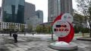 五輪カウントダウンボードの姿も