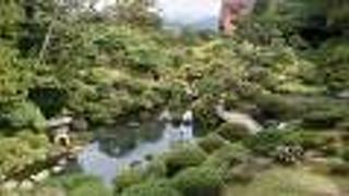 なかなか見事な庭園