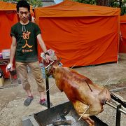 秋の大祭！ジビエ料理！猪の丸焼きなどから音楽まで楽しめます。