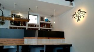 デザートカフェ ハチドリ