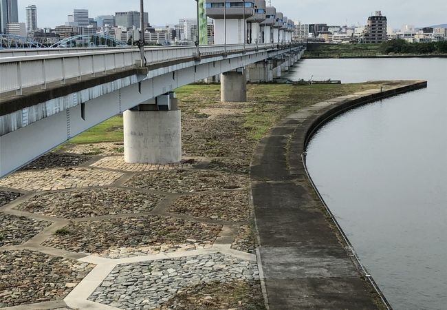 淀川大堰 クチコミ アクセス 営業時間 大阪城 京橋 フォートラベル 淀川大堰 クチコミ アクセス 営業時間 大阪城 京橋 フォートラベル