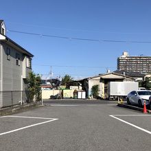 堀井動物園