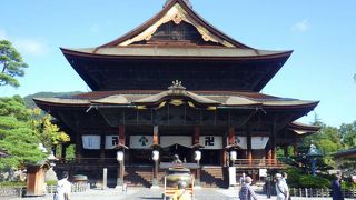 本堂の中は撮影禁止