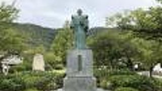 錦帯橋の近くにあります