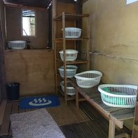 脱衣所はカゴだけ