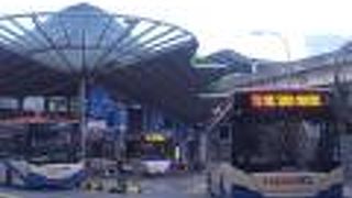 ハブ パサール スニ